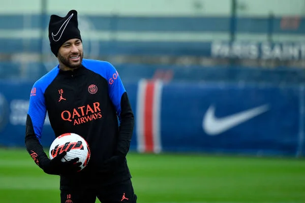 City, Chelsea ou Newcastle: um deles pode ser o destino de Neymar