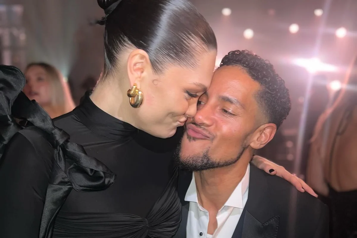 Jessie J e Chanan Colman são pais de Sky, de 3 anos Jessie J e Chanan Colman são pais de Sky, de 3 anos
