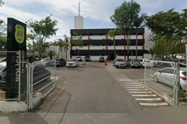 Fachada do 73º DP (Jaçanã), em SP - Metrópoles