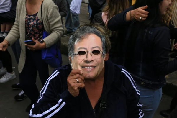 gustavo petro colômbia