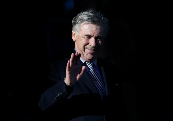 Em crise, Everton anuncia contratação do italiano Carlo Ancelotti