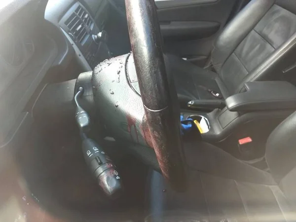 Exclusivo: vídeo mostra ladrão abandonando carro roubado no Lago Sul