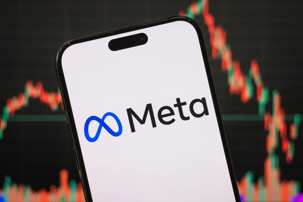 UE ATRAI META PELA 'DESIGN Viciante' DE IG E FB - Novas Multas Iminentes?