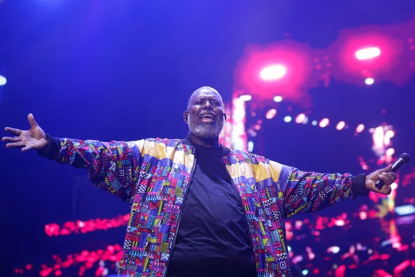 Imagem colorida - Com novo repertório, Péricles reina no palco do Funn Festival - Metrópoles