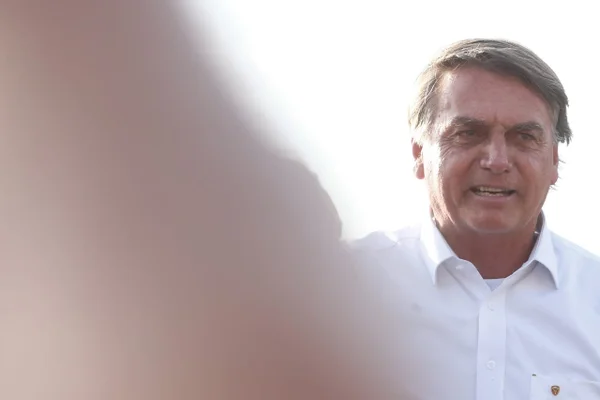 “Quem quer a paz, se prepare para a guerra”, diz Bolsonaro no Rio