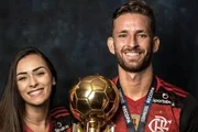 Tainá Castro e Léo Pereira