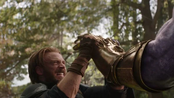 Novo trailer de Vingadores: Guerra Infinita mostra fúria de Thanos