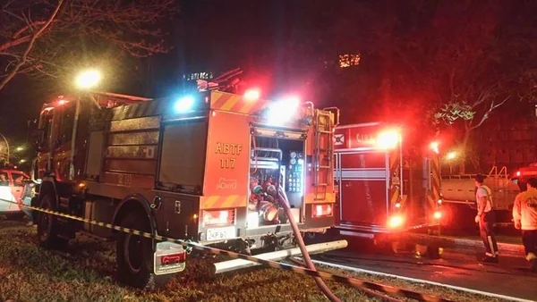 Incêndio destrói apartamento na 206 Norte. Veja vídeo