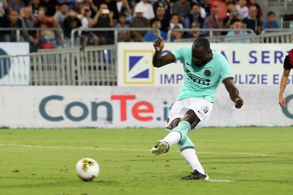 Torcida da Inter de Milão defende coros racistas de rivais a Lukaku