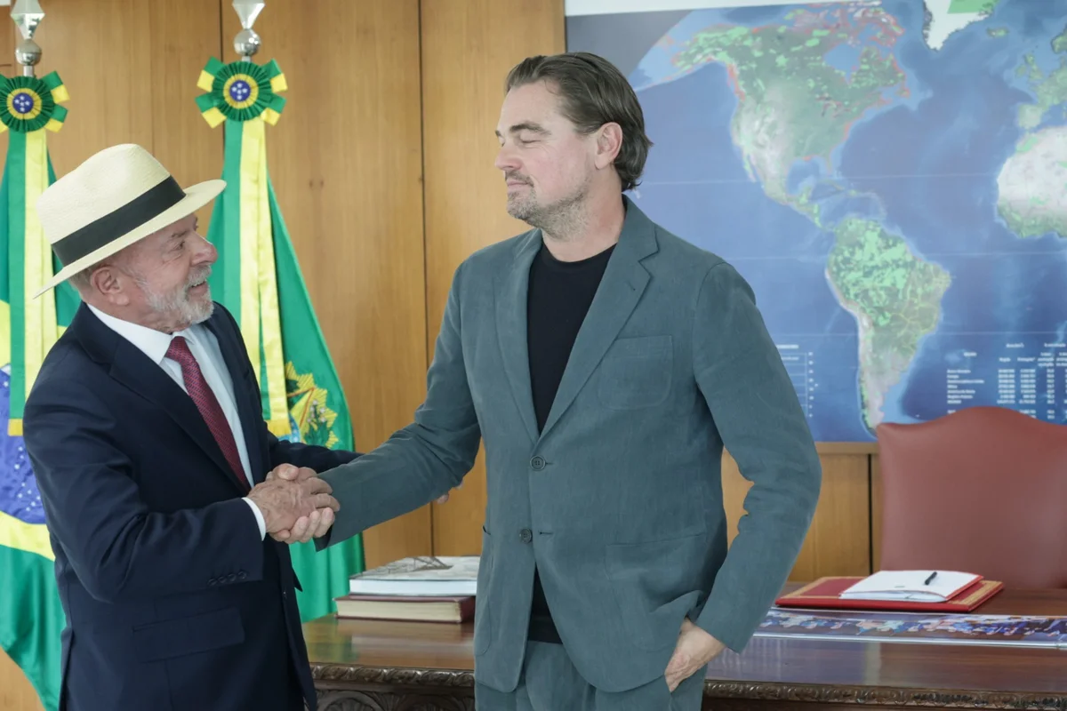 Encontro de Lula e Leonardo DiCaprio no Palácio do Planalto teve como pautas preservação do meio ambiente e bioeconomia Encontro de Lula e Leonardo DiCaprio no Palácio do Planalto teve como pautas preservação do meio ambiente e bioeconomia