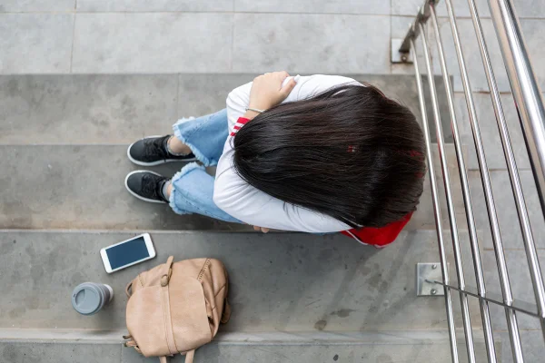 Estudantes britânicas pedem fim do uso de uniforme escolar na pornografia - destaque galeria Estudantes britânicas pedem fim do uso de uniforme escolar na pornografia - destaque galeria