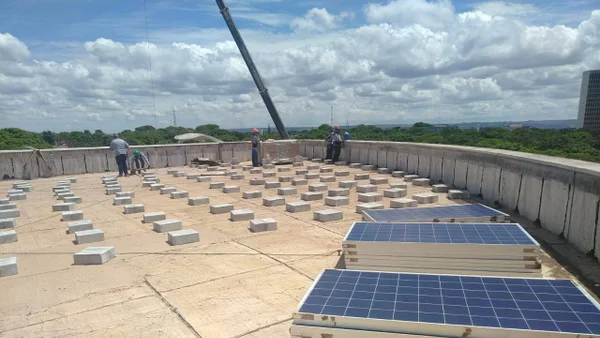Sustentabilidade: usina fotovoltaica gera economia de R$ 300 mil à CLDF