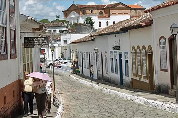 Calorão: municípios de Goiás registram as maiores temperaturas do país