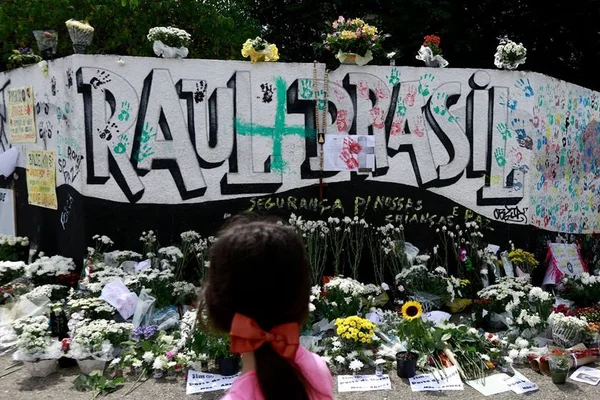 Sobrevivente do massacre de Suzano ganha indenização: “Ela não esquece”