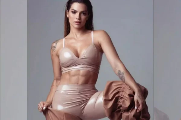 Personal de Kelly Key ensina como ter o bumbum da cantora