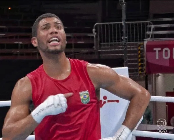 Medalhista de ouro, Hebert Conceição pede mais investimentos no boxe