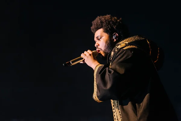 The Weeknd - Metrópoles