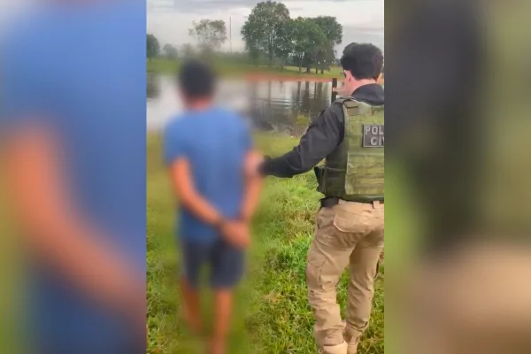 Adolescente de 13 anos é estuprada e agredida pelo próprio pai