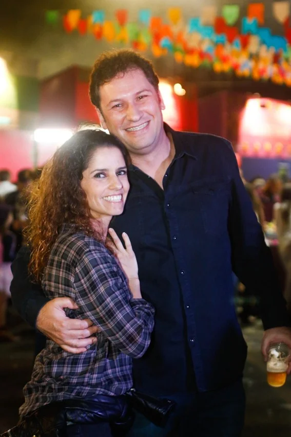 Fernanda Estevão Meireles e Rodrigo Meireles Fernanda Estevão Meireles e Rodrigo Meireles