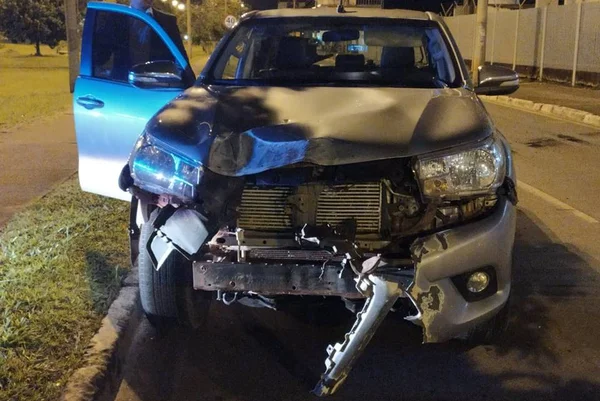 Motorista bêbado é imobilizado com taser ao fugir de blitz no DF