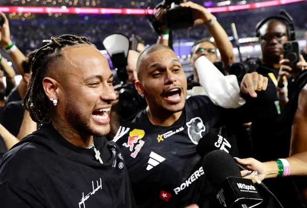 Imagem colorida de NEymar na Kings League- Metrópoles