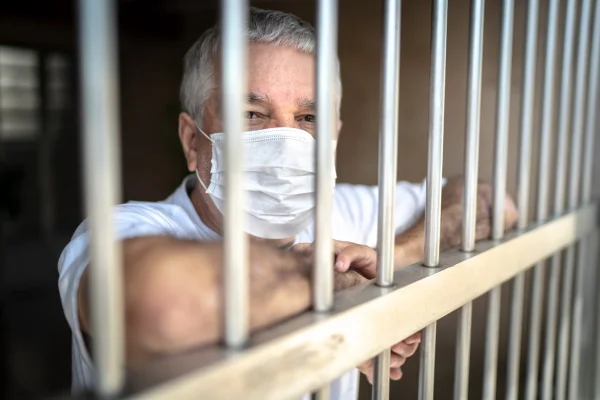Alemanha inaugura “prisão Covid” para quem se recusa a cumprir quarentena