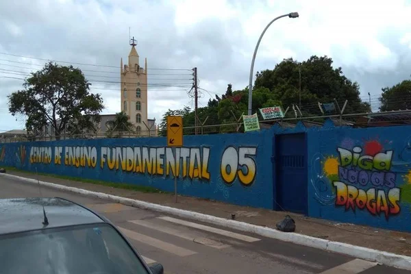 CEF 5 do Gama escolhe se vai integrar a gestão compartilhada