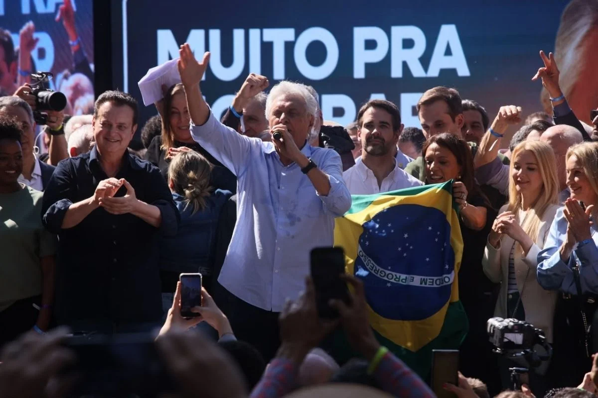 Ronaldo Caiado oficializa candidatura à Presidência Ronaldo Caiado oficializa candidatura à Presidência