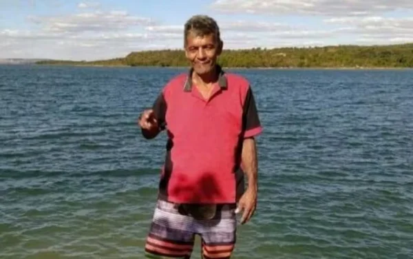 imagem colorida idoso morre após picada de
