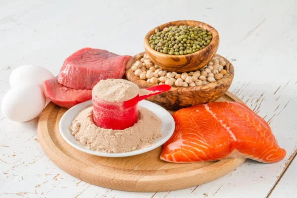proteínas como peixe, carne , aveia, grãos