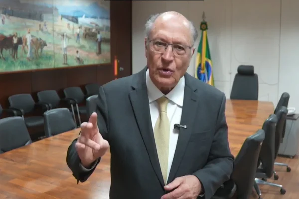 Imagem de Geraldo Alckmin, vice-presidente da República e ministro do Desenvolvimento, Indústria, Comércio e Serviços - Metrópoles