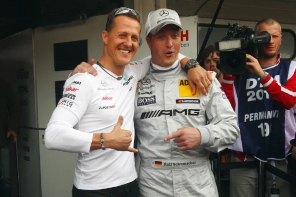 Imagem colorida de Schumacher - Metrópoles