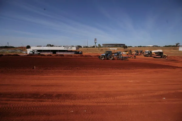 Imagem colorida - Obra Autódromo de Brasília - Metrópoles