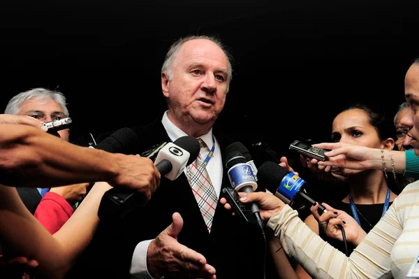 Instituições criticam redução do IPI anunciada pelo governo federal