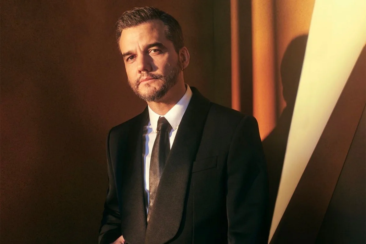 perfil-do-oscar-posta-foto-de-wagner-moura-e-causa-alvoroço-na-web