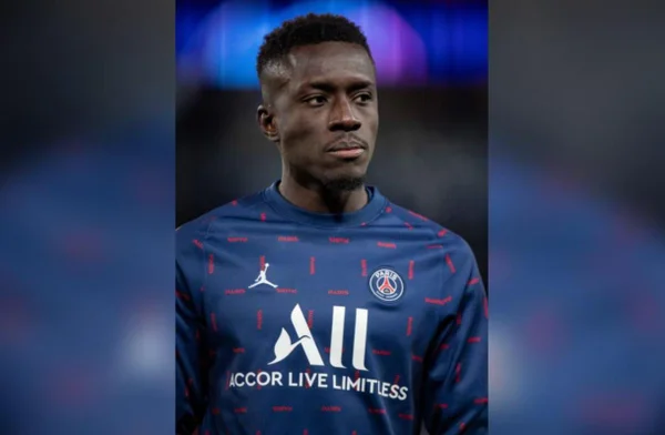 Gana Gueye, volante senegalês de 32 anos que atua no PSG