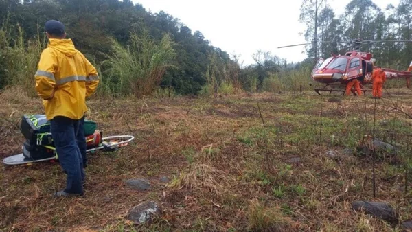 SC: grupo mobiliza bombeiros após ficar ilhado em acampamento