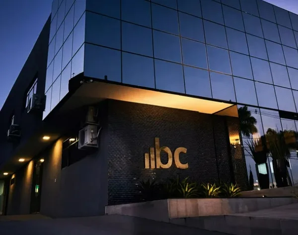 imagem colorida sede braiscompany