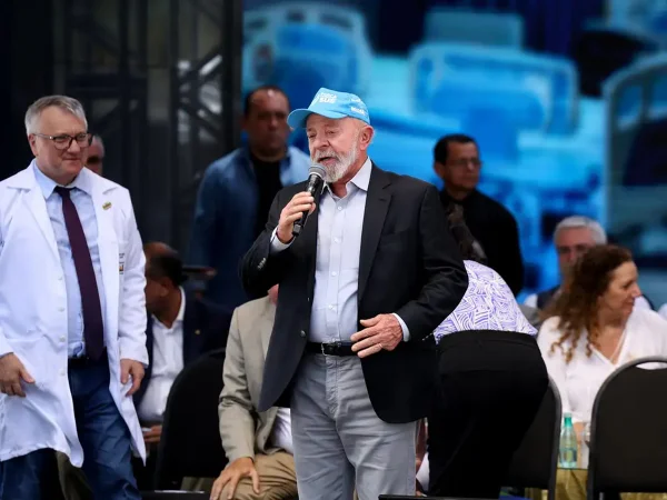 Lula inaugura ala do Hospital Federal de Bonsucesso, no Rio de Janeiro