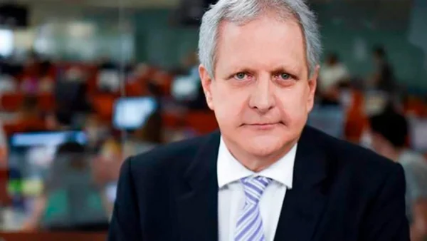 Augusto Nunes tem R$ 30 mil penhorados para pagar Gleisi Hoffmann