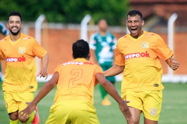 Brasiliense x Formosa