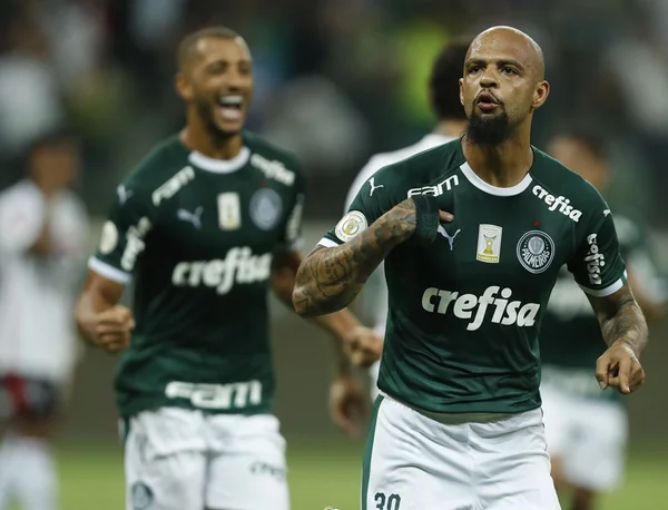 Brasileirão 2019: Flamengo vacila e Palmeiras volta a sonhar