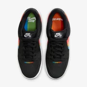 Detalhes do tênis Nike SB Dunk Low Pro x Polaroid