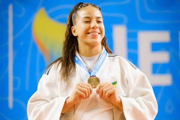Imagem colorida de jovem judoca do df - Metropoles