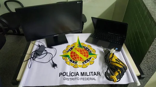 Casal é preso pela PM após anunciar produtos roubados na OLX