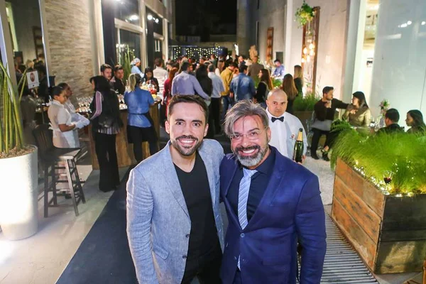 Noiva e Música Lounge agita o Lago Sul com bate-papo sobre casamentos