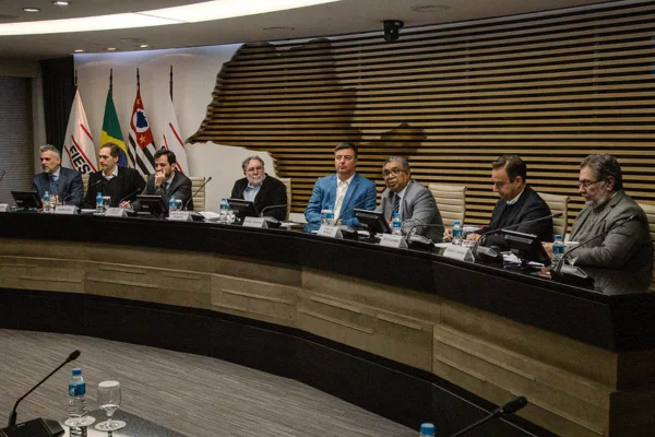“Summit Inteligência Artificial” na sede da Fiesp
