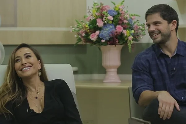 Sabrina Sato revela sexo do bebê e fala sobre gravidez de risco