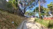Pista de entrada, com gramas recém-plantadas na Praça Dom Bosco, no bairro Grajaú Pista de entrada, com gramas recém-plantadas na Praça Dom Bosco, no bairro Grajaú