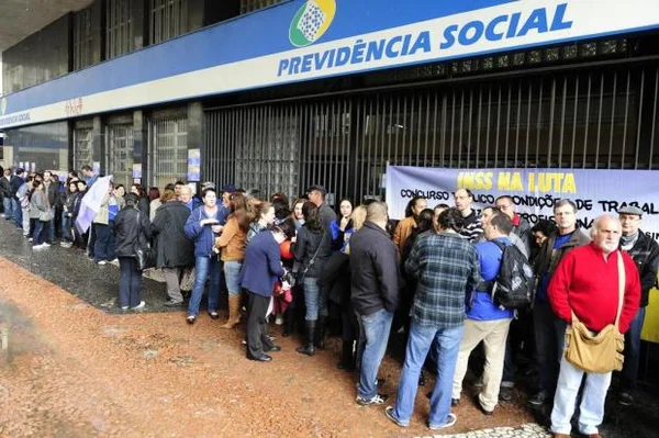 MPF manda INSS restabelecer 21 mil benefícios suspensos no Ceará